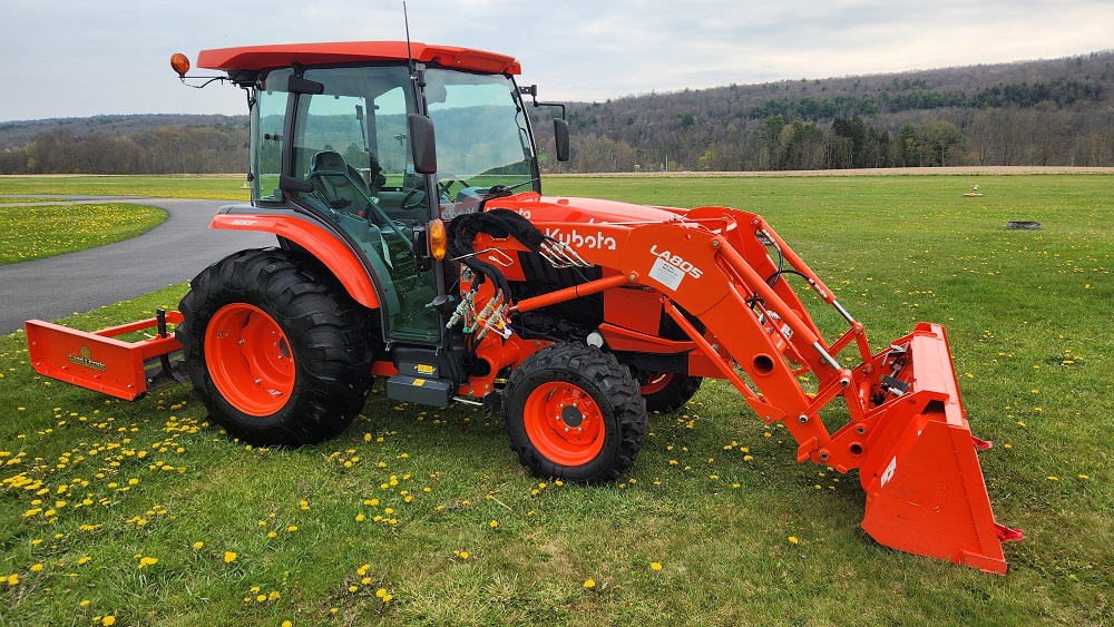 2021 Kubota L4060HSTC-LE