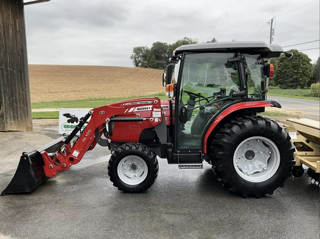 2018 Massey Ferguson 1735M