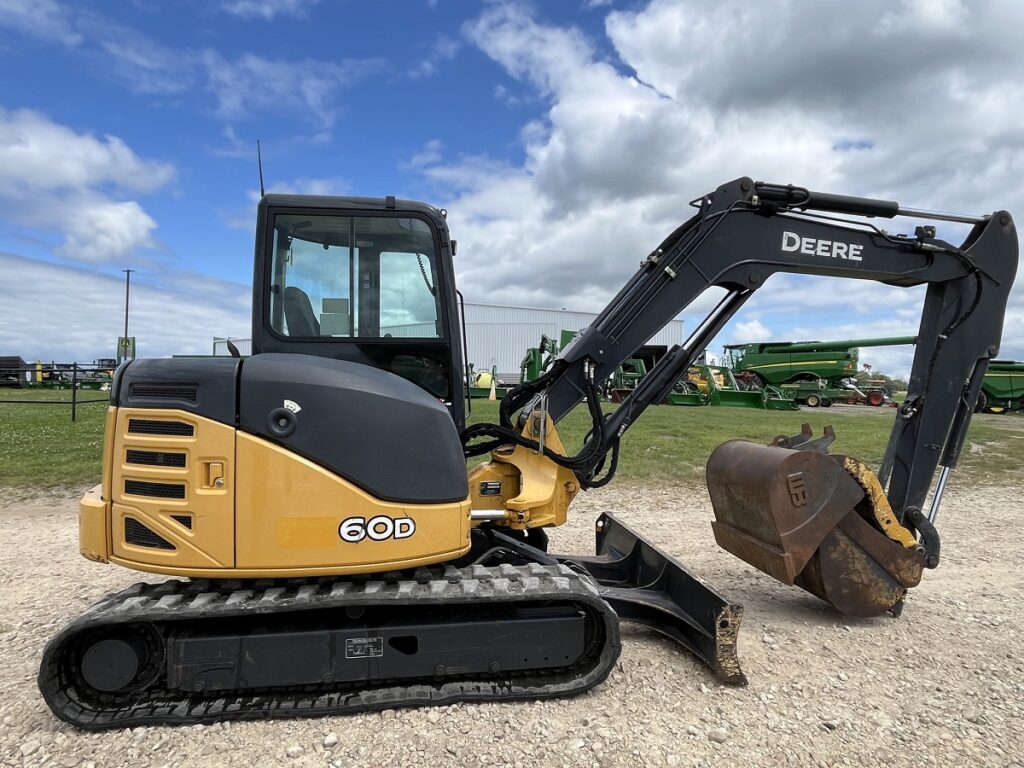 2011 John Deere 60D